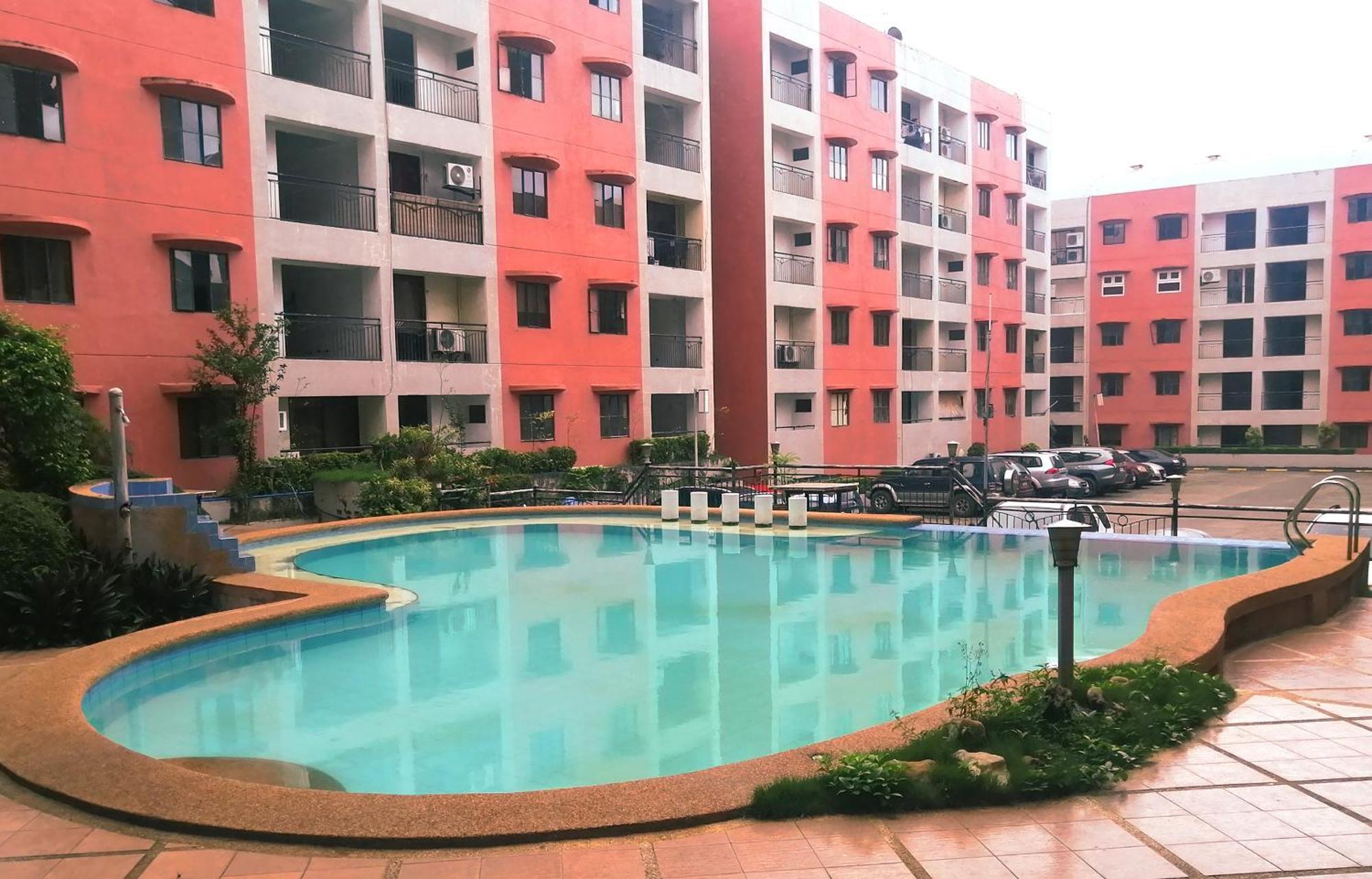 Condo Azur Suites B207 Near Airport, Netflix, Stylish, Cozy With Swimming Pool Lapu-Lapu City Buitenkant foto