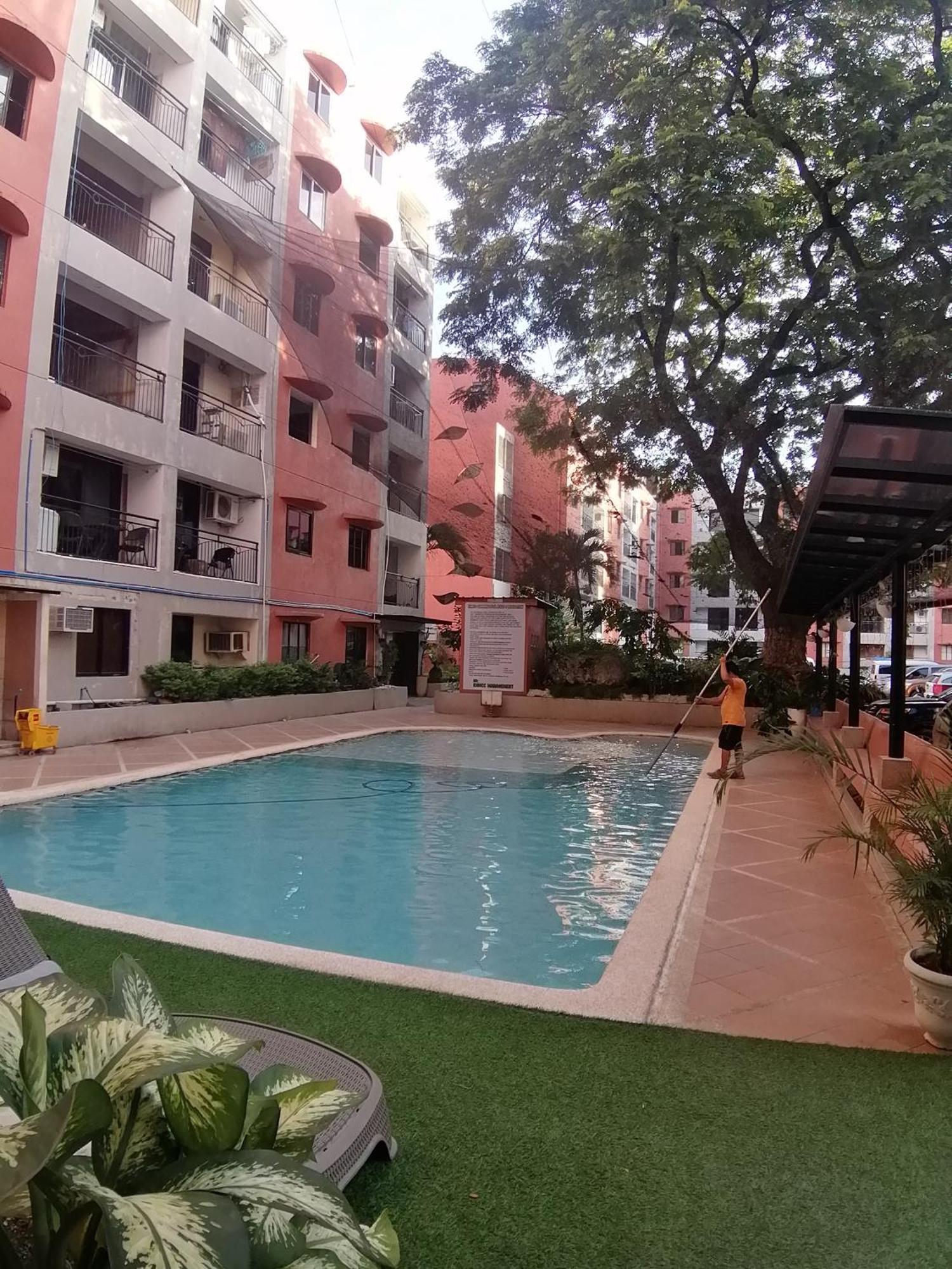 Condo Azur Suites B207 Near Airport, Netflix, Stylish, Cozy With Swimming Pool Lapu-Lapu City Buitenkant foto