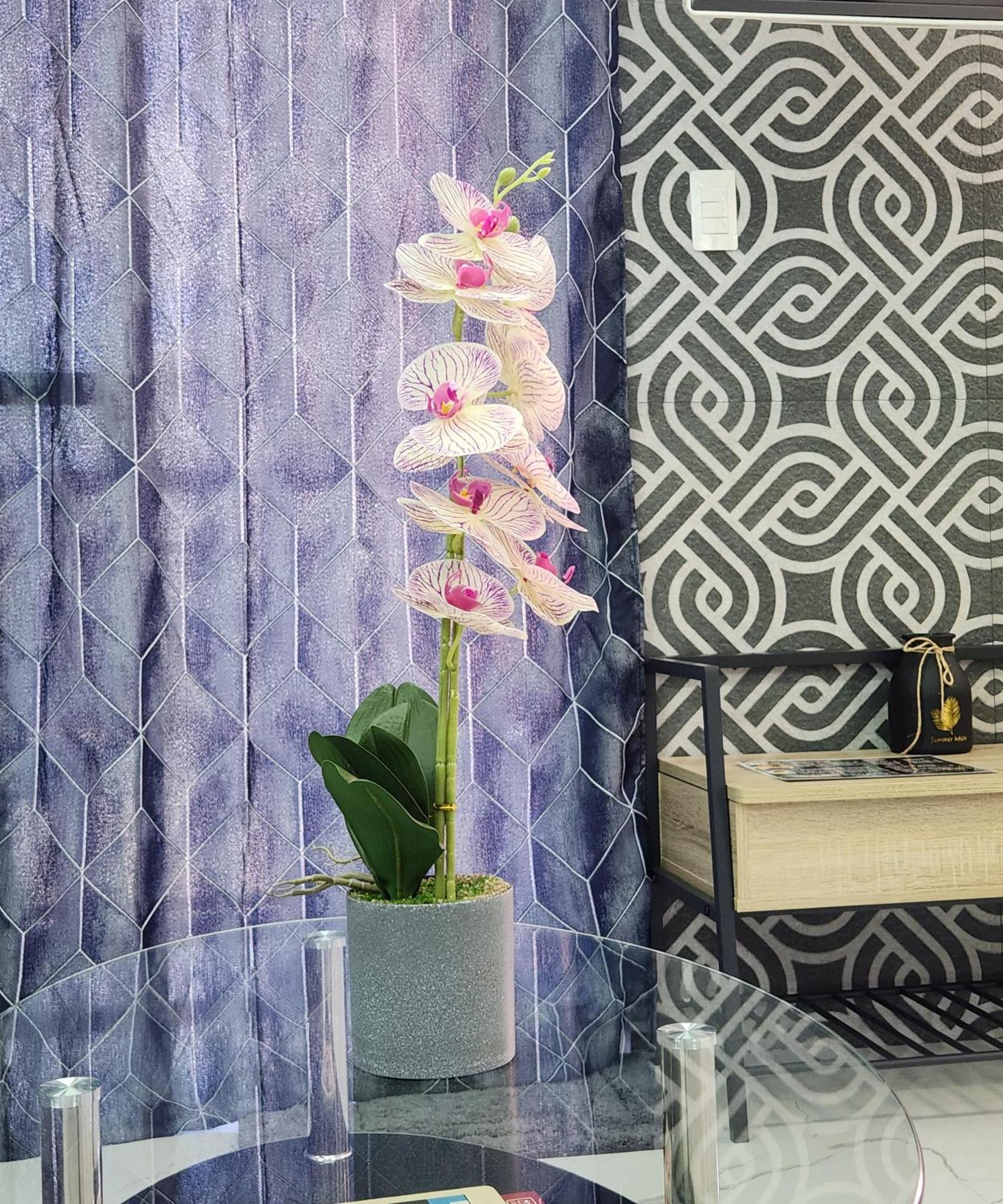 Condo Azur Suites B207 Near Airport, Netflix, Stylish, Cozy With Swimming Pool Lapu-Lapu City Buitenkant foto