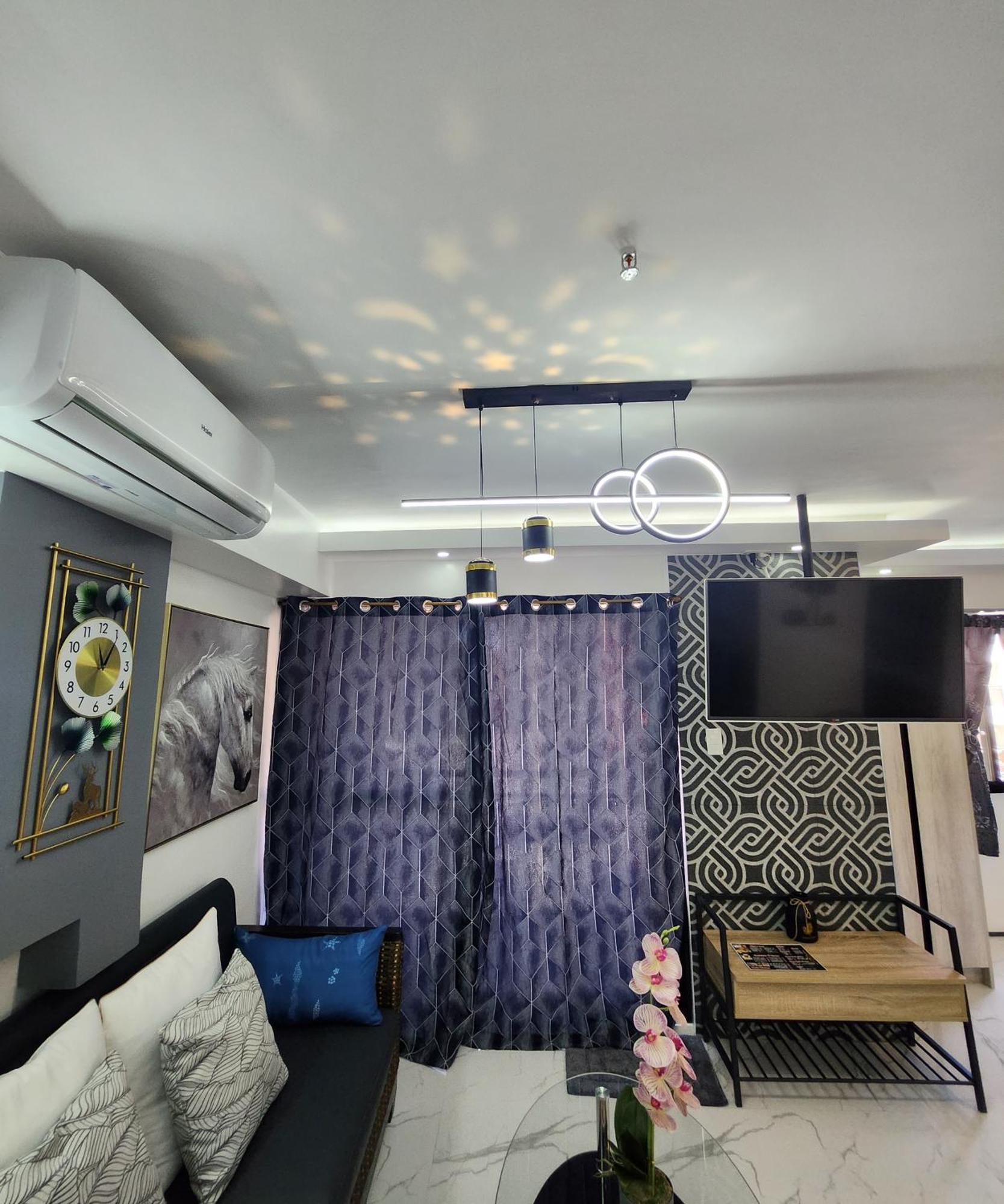 Condo Azur Suites B207 Near Airport, Netflix, Stylish, Cozy With Swimming Pool Lapu-Lapu City Buitenkant foto