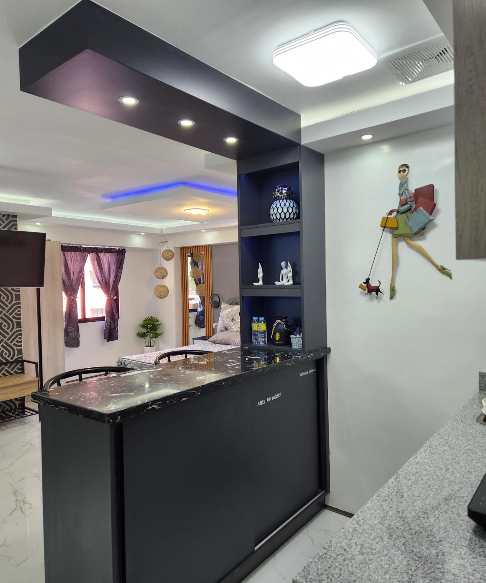 Condo Azur Suites B207 Near Airport, Netflix, Stylish, Cozy With Swimming Pool Lapu-Lapu City Buitenkant foto